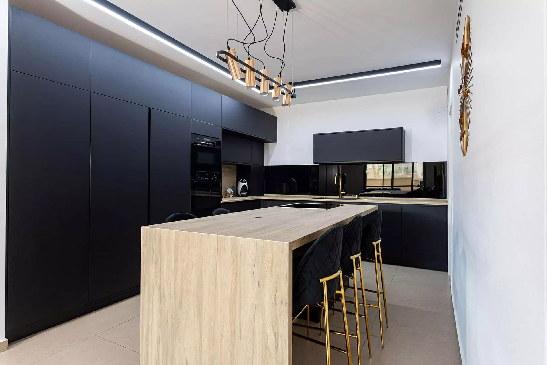 שדרוג מטבחים – פתרונות חכמים למטבח פונקציונלי ומעוצב ארבל מטבחים